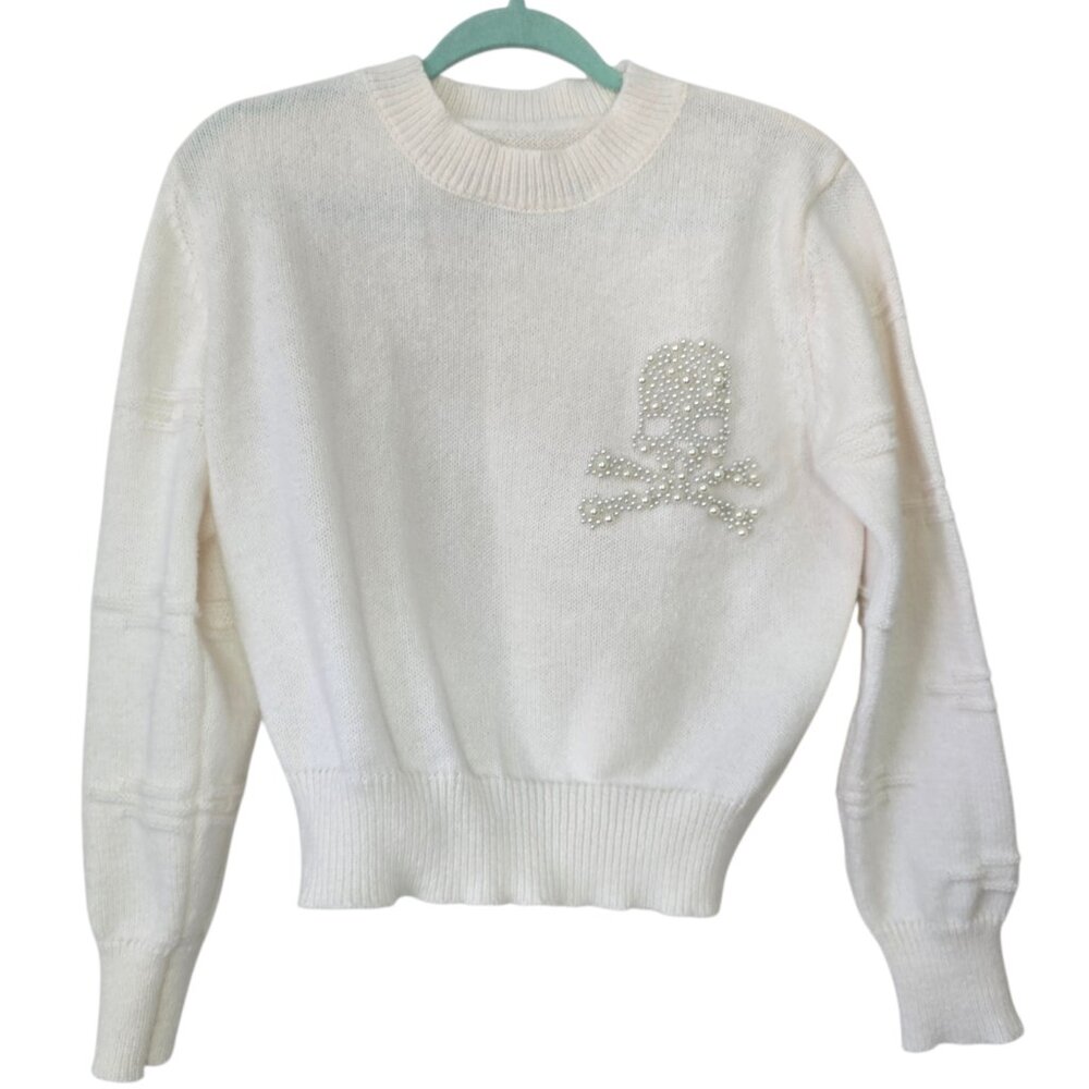 Creamy White Knit Long Sleeve Sweater w. Pearl Skull & Textured Sleeves Small